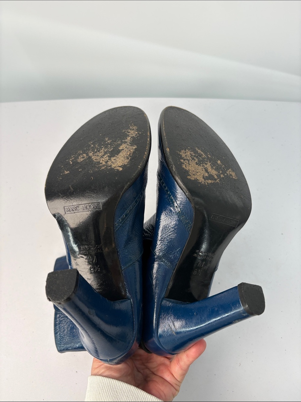 ✂️ Marc Jacobs blue shiny Leather High-Heel Ankle Boots with Black Strap - Picture 11 of 12